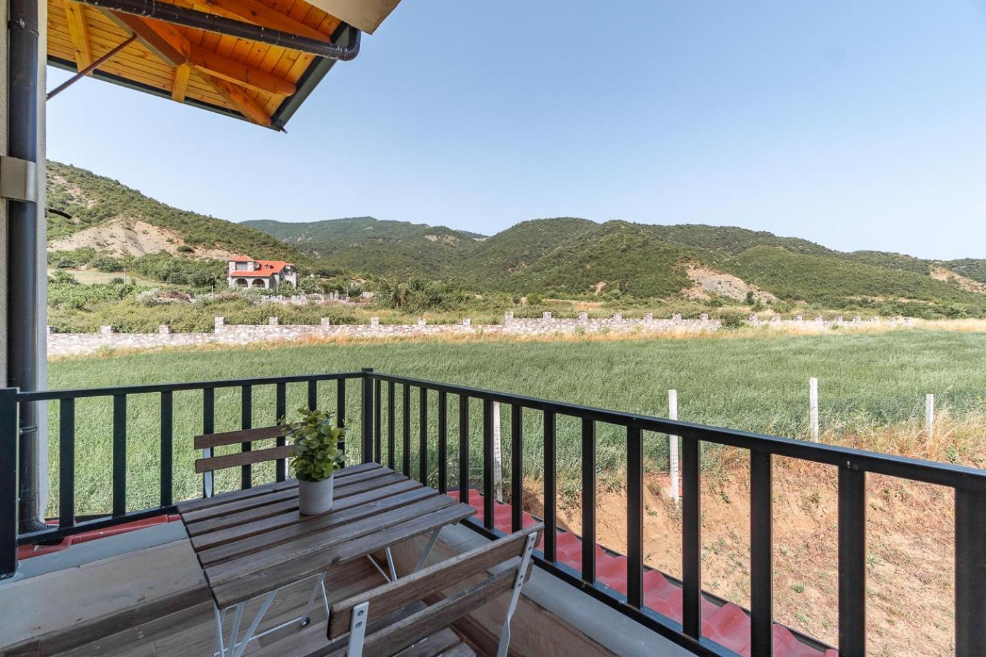 Bujtina Lumo & Pool Villa Permet Bagian luar foto